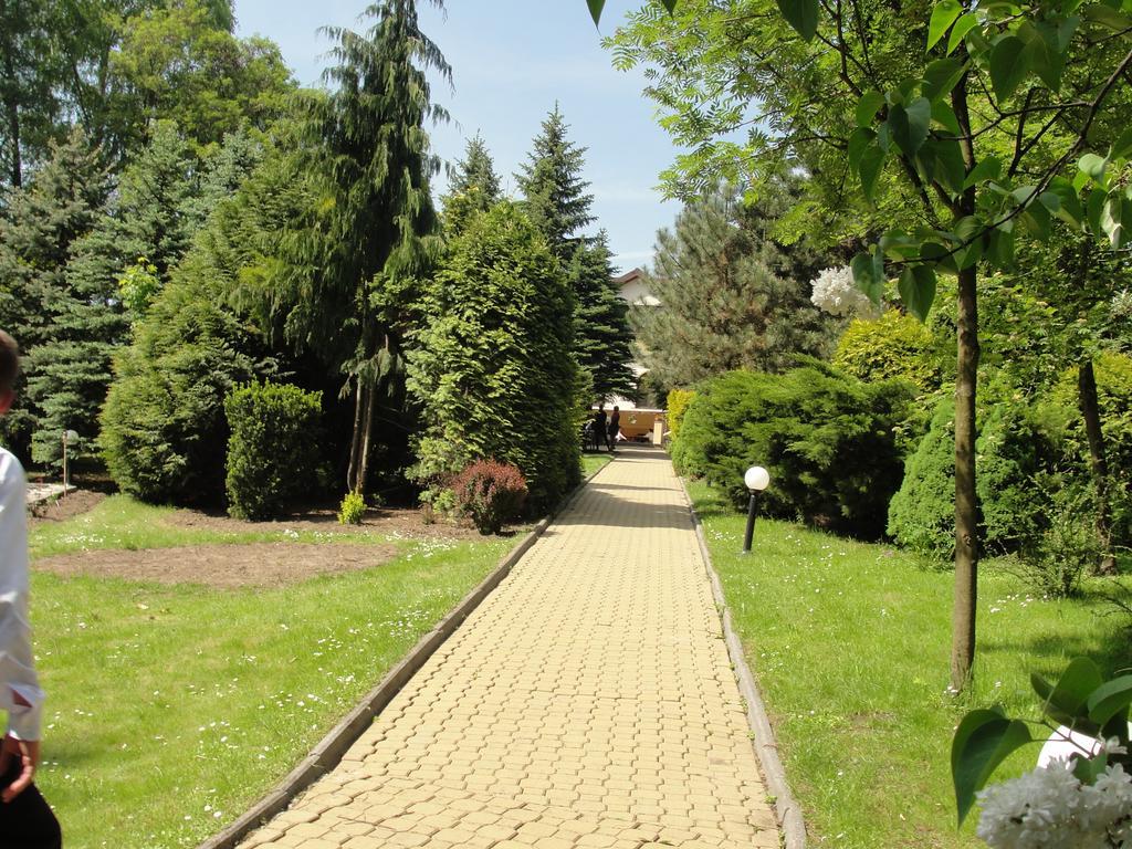 Hotel Jedlina Люблін Екстер'єр фото